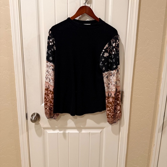 Maurices Tops - Maurices Black Blouse with Patterned Sleeves